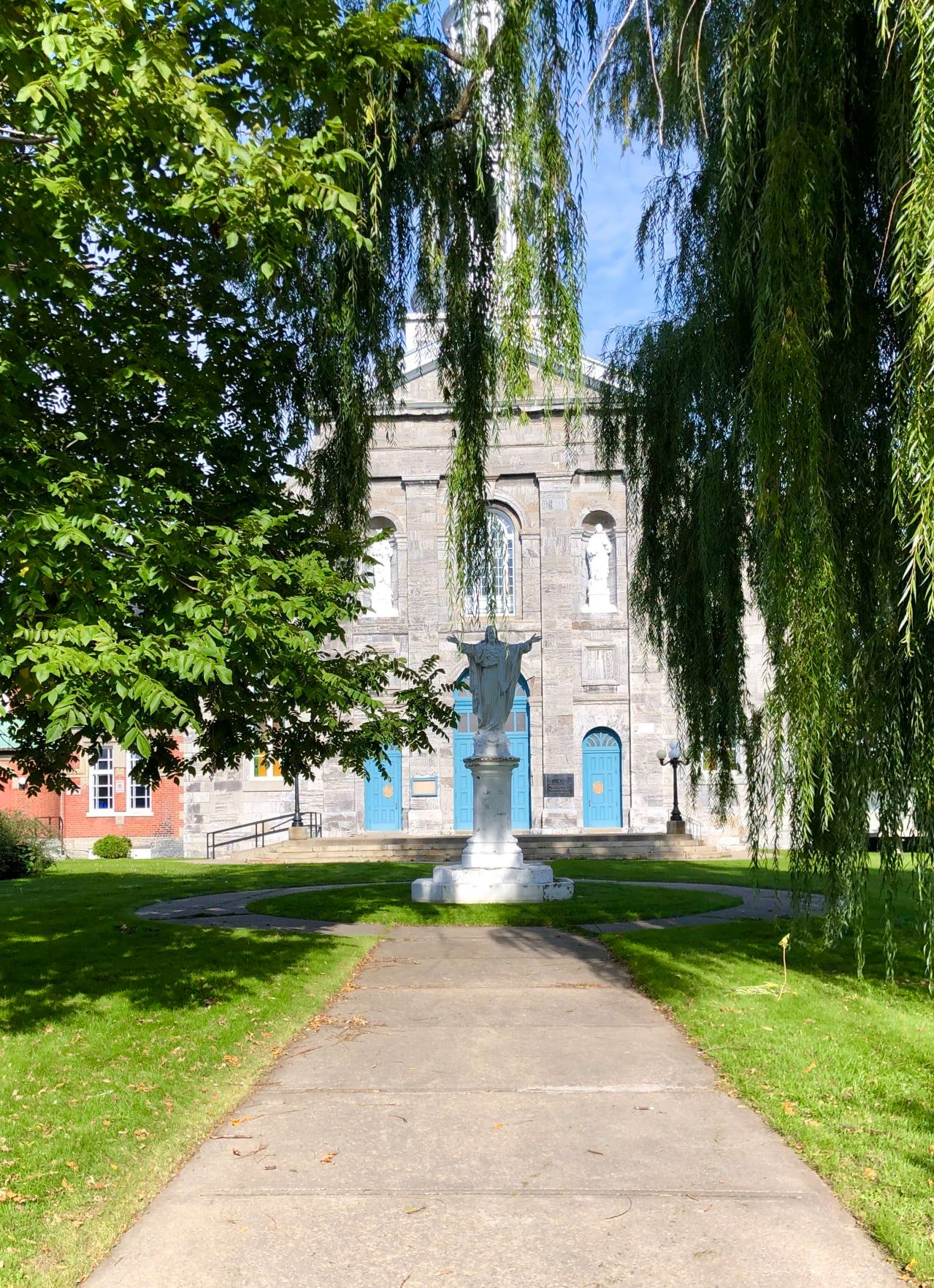 Les élèves Du Groupe 25 à La Découverte Du Patrimoine Culturel De Saint ...